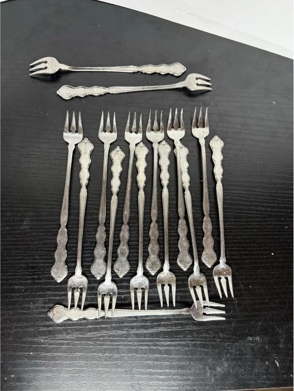 Onceida Distinction Deluxe Stainless Steel Cocktail forks set of 15